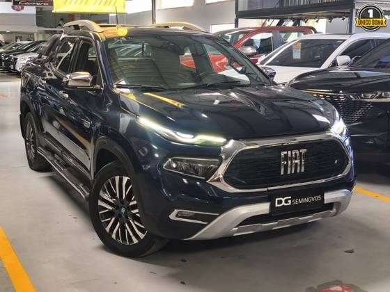 FIAT TORO 2.0 16V TURBO DIESEL RANCH 4WD AT9 FIAT TORO 2.0 16V TURBO DIESEL RANCH 4WD AT9